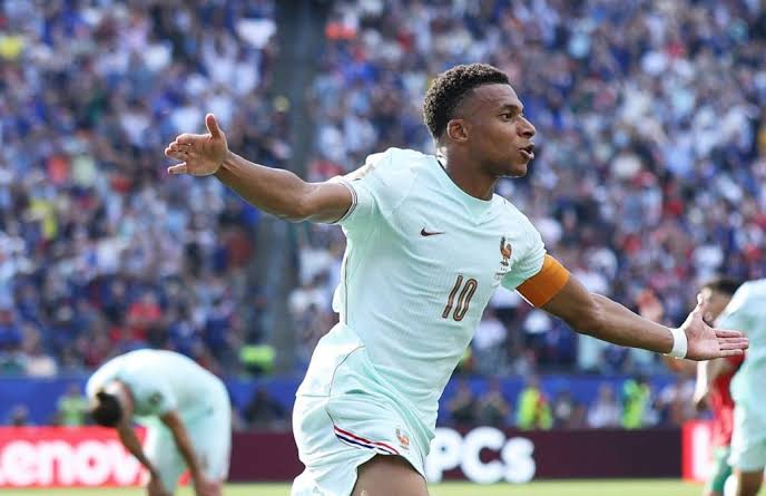 World Cup 2026: Mbappe and Dembele on target as France dispatch Morocco to reach semi-finals