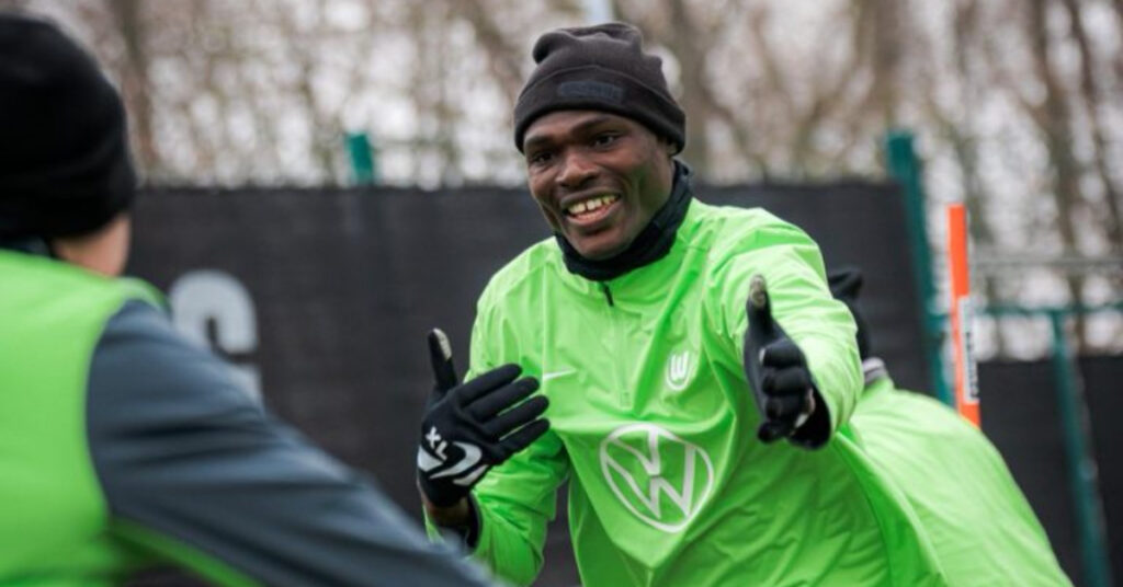 Work hard to become a starter at VfL Wolfsburg - Charles Akonnor to Jonas Adjetey